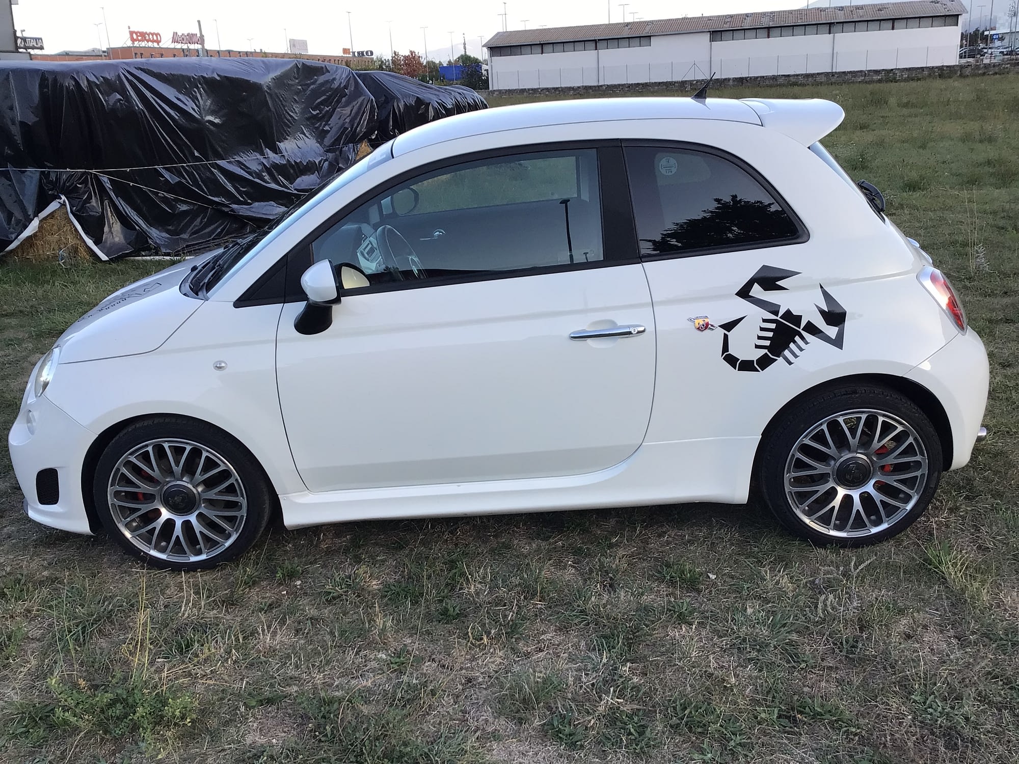 Fiat 500 Abarth Bianca