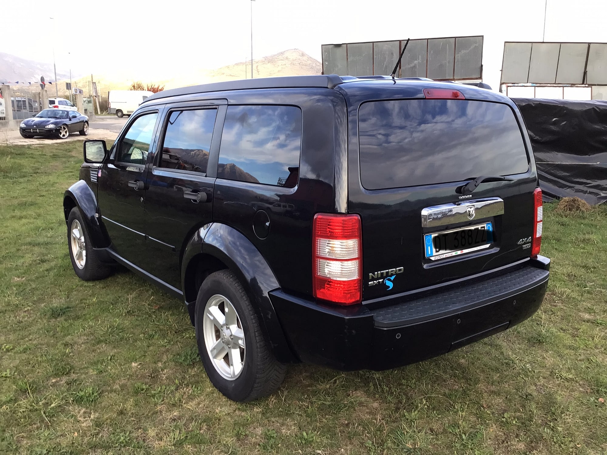 DODGE Nitro Automatica