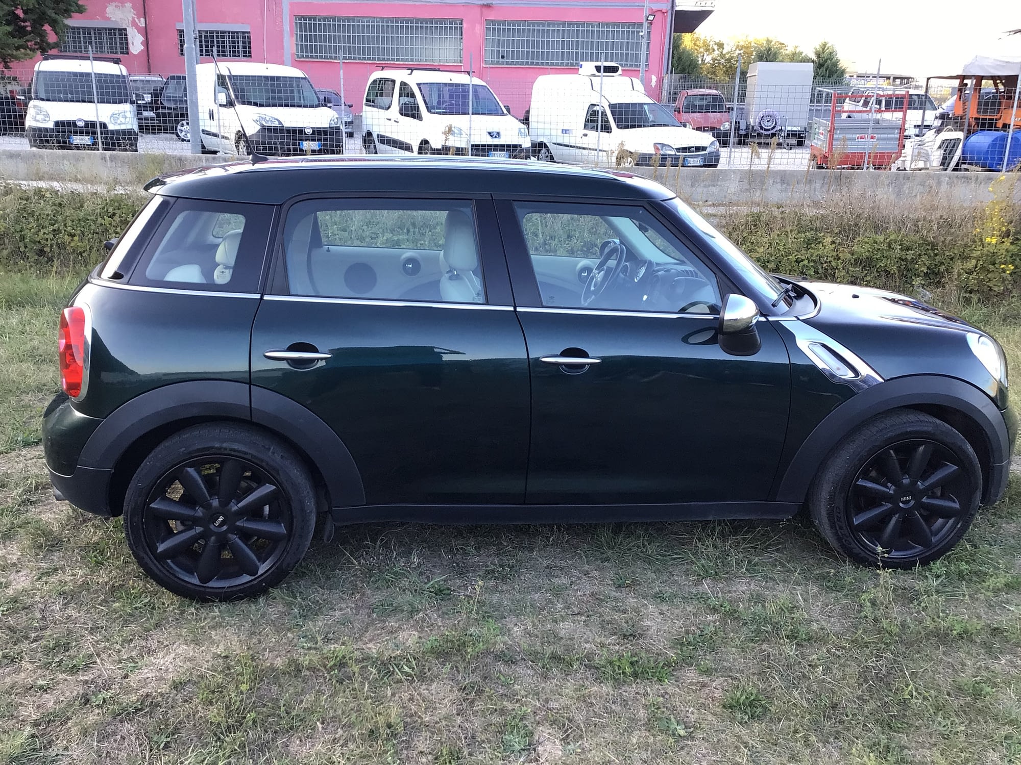 Mini Countryman  verde GPL